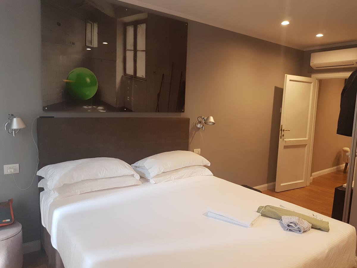 Relais Palazzo Orsini Hotel โรม ภายนอก รูปภาพ